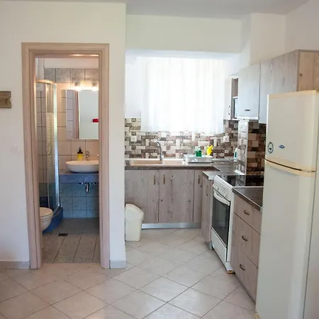 Aparthotel Alexandros