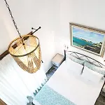 Alexandros Aparthotel 4*
