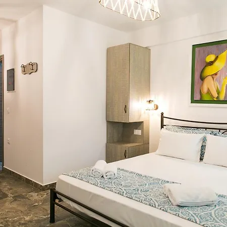 Alexandros Aparthotel