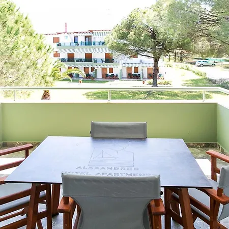 Aparthotel Alexandros Vourvourou