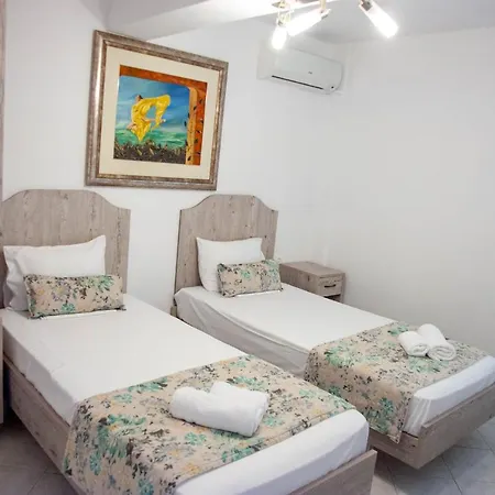 Apart Otel Alexandros
