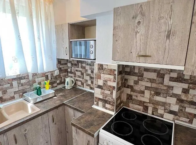 アパートホテル Alexandros 4*